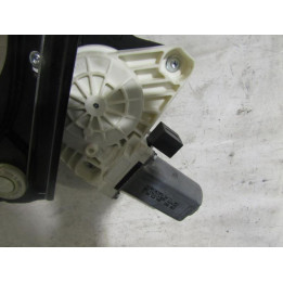 Leve vitre electrique avant gauche VOLKSWAGEN PASSAT 7 Photo n°1