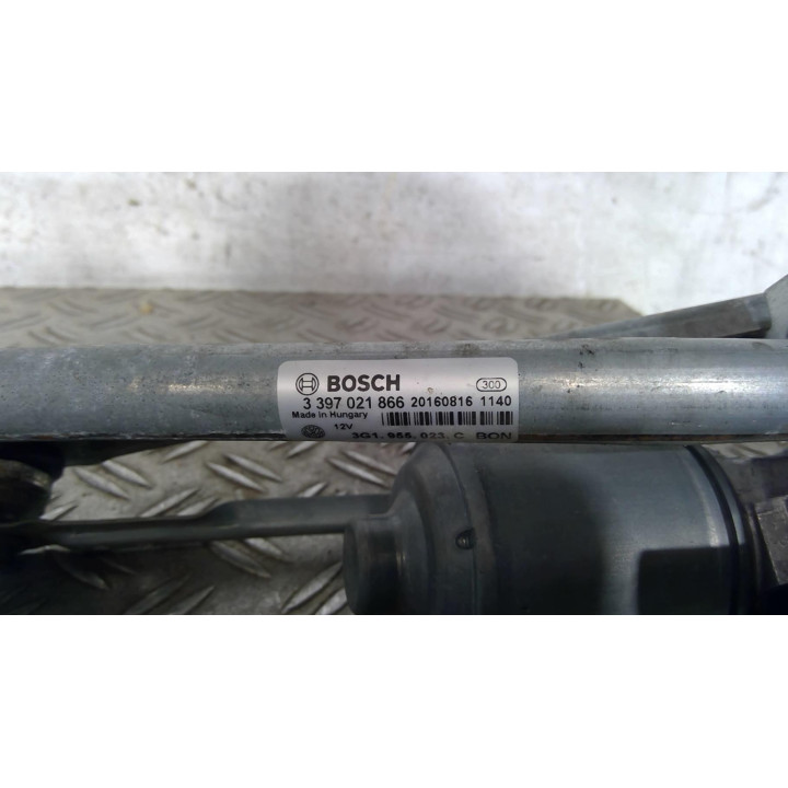 Moteur essuie glace avant VOLKSWAGEN PASSAT 7 Photo n°2