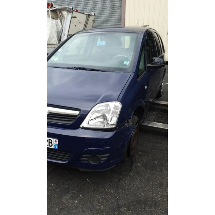 Feu arriere principal droit (feux) OPEL MERIVA A Photo n°3