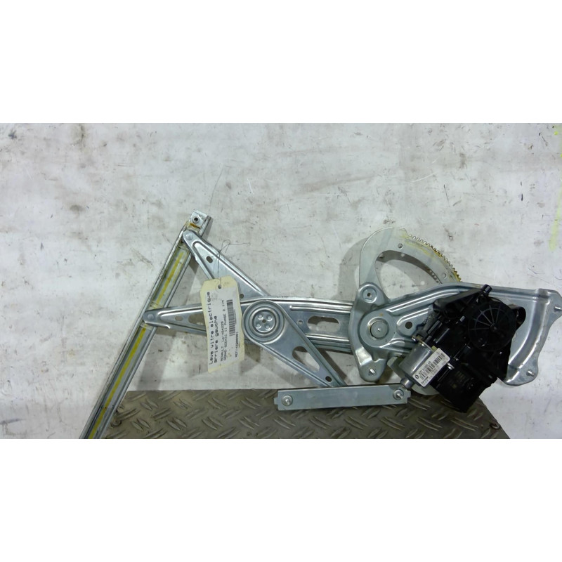 Leve vitre electrique arriere gauche RENAULT GRAND SCENIC 3 Photo n°1