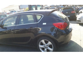 Feu arriere secondaire droit (feux) OPEL ASTRA J Photo n°16