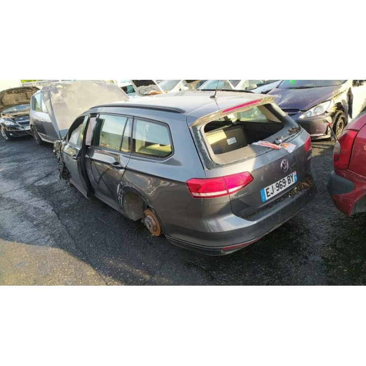 Leve vitre electrique avant gauche VOLKSWAGEN PASSAT 7 Photo n°5