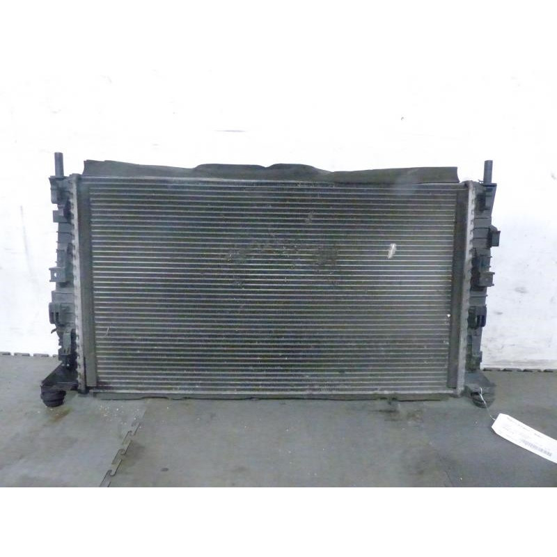 Radiateur eau FORD FOCUS 2 Photo n°1