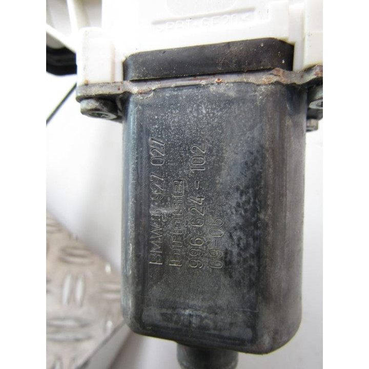 Leve vitre electrique avant gauche BMW SERIE 1 E87 Photo n°4