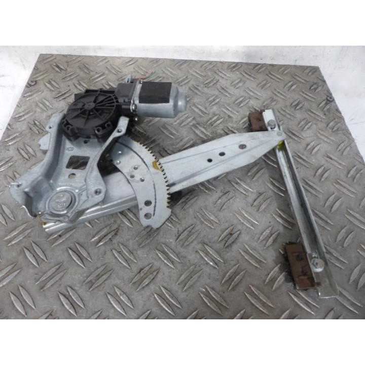 Leve vitre electrique arriere gauche AUDI A4 3 Photo n°1