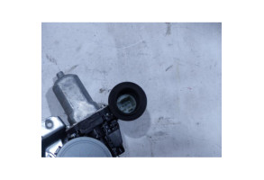 Leve vitre electrique arriere gauche SUZUKI SWIFT 3 Photo n°2