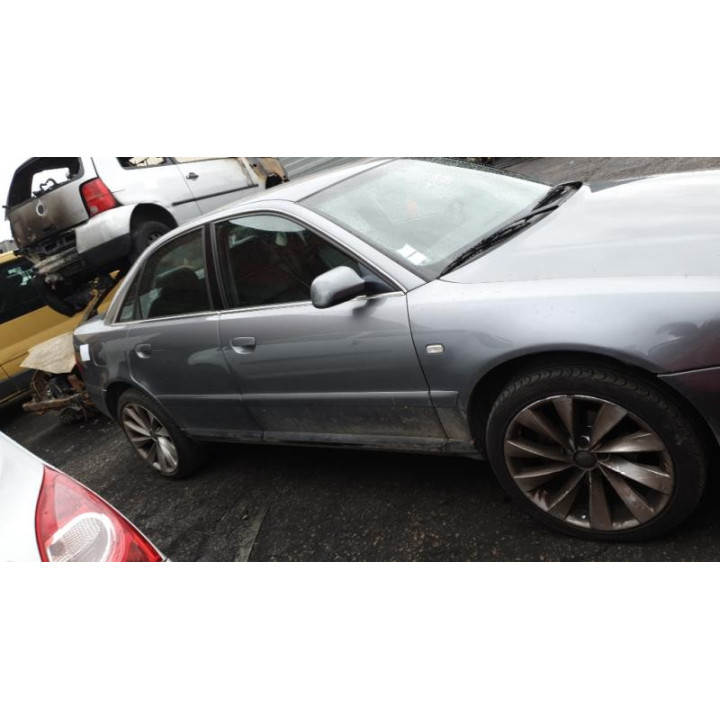 Ceinture avant gauche AUDI A4 1 Photo n°4