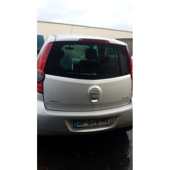 Feu arriere principal droit (feux) OPEL AGILA B Photo n°8