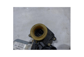 Leve vitre electrique arriere gauche TOYOTA COROLLA VERSO 2 Photo n°2
