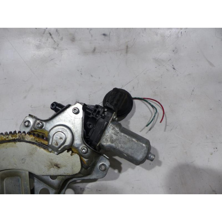 Leve vitre electrique avant gauche SUZUKI SWIFT 3 Photo n°3