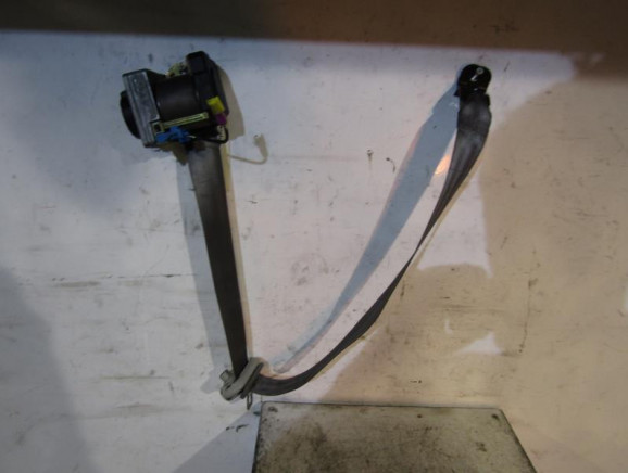 Ceinture avant droit VOLKSWAGEN GOLF 4 Photo n°1