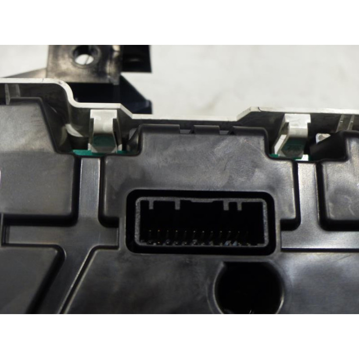 Compteur RENAULT CLIO 4 Photo n°4