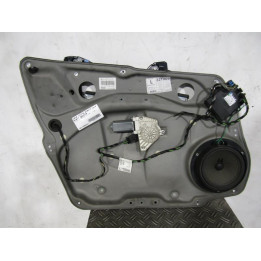 Leve vitre electrique avant gauche MERCEDES CLASSE B 245 Photo n°1