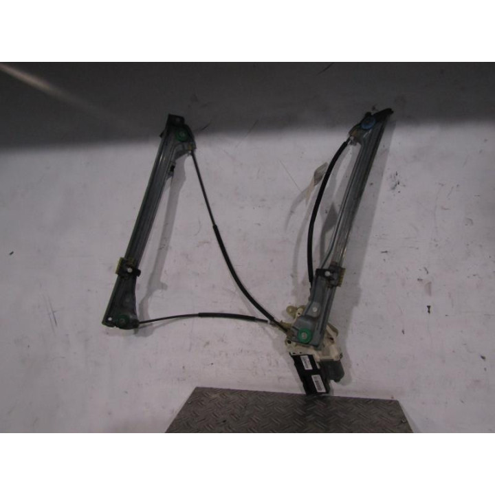 Leve vitre electrique avant gauche RENAULT LAGUNA 3 Photo n°2