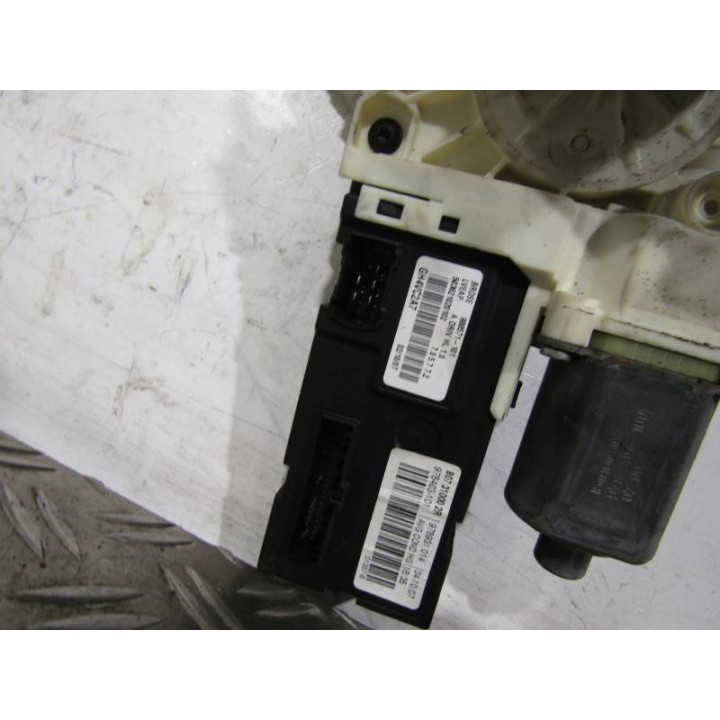Leve vitre electrique avant gauche RENAULT LAGUNA 3 Photo n°3