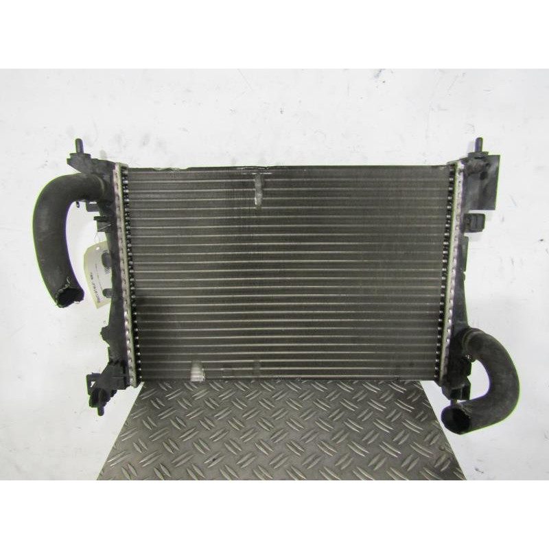 Radiateur eau FIAT GRANDE PUNTO Photo n°1