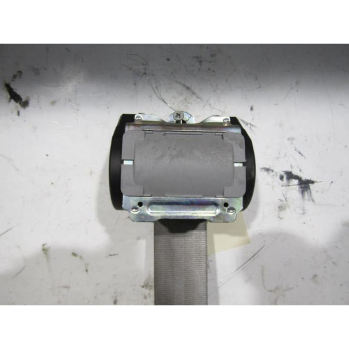 Ceinture arriere droit AUDI A4 2 Photo n°2