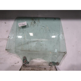 Vitre arriere droit SUBARU FORESTER 2 Photo n°1