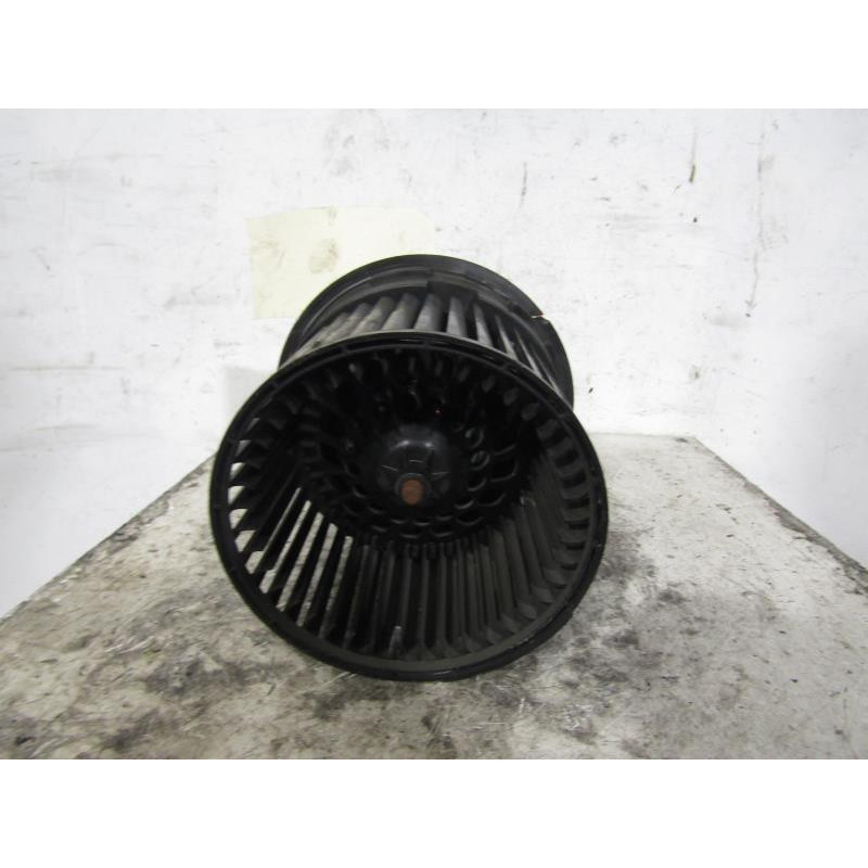 Ventilateur chauffage RENAULT CLIO 4 Photo n°1