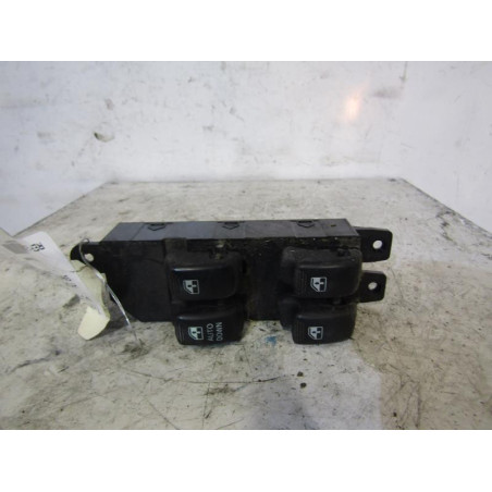 Interrupteur de leve vitre avant gauche HYUNDAI SANTA FE 1