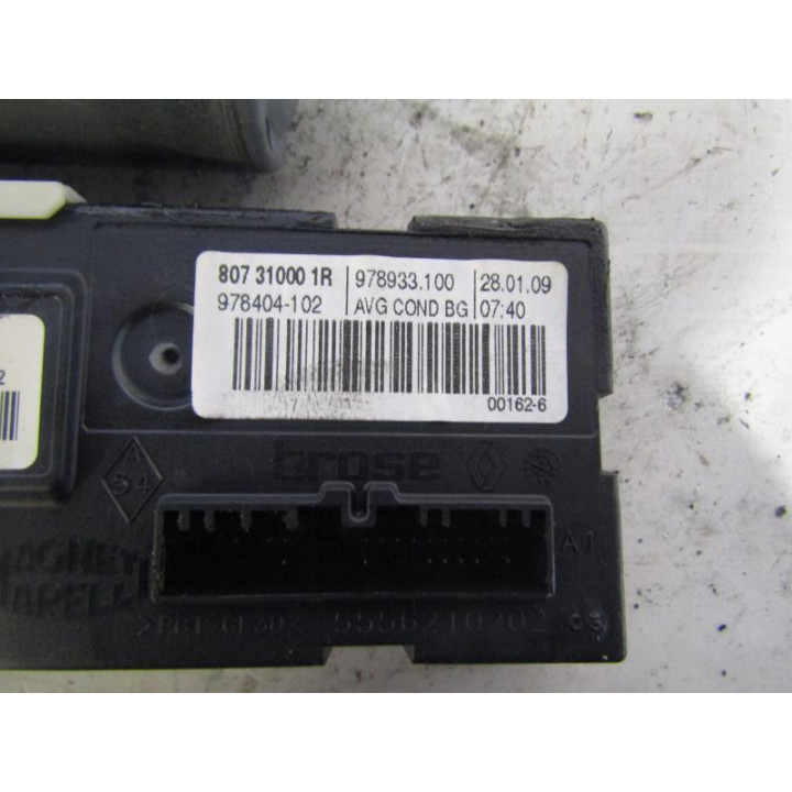 Leve vitre electrique avant gauche RENAULT LAGUNA 3 Photo n°4