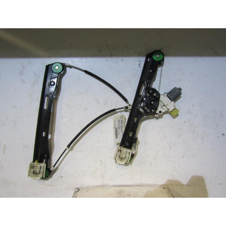 Leve vitre electrique avant gauche BMW SERIE 1 E87 Photo n°1