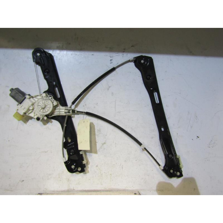 Leve vitre electrique avant gauche BMW SERIE 1 E87 Photo n°2
