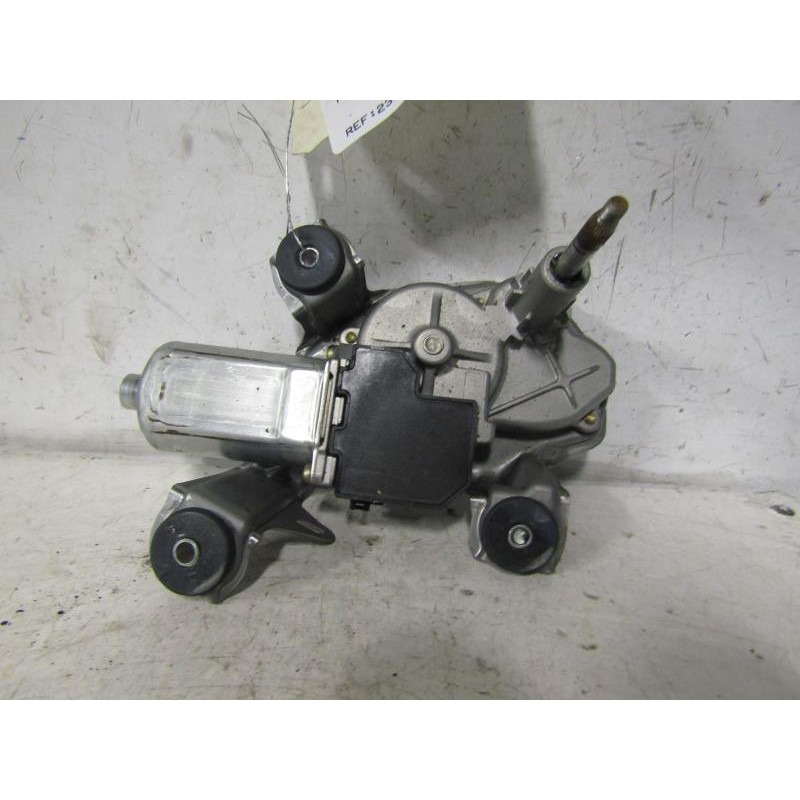 Moteur essuie glace arriere TOYOTA AVENSIS 2 Photo n°1