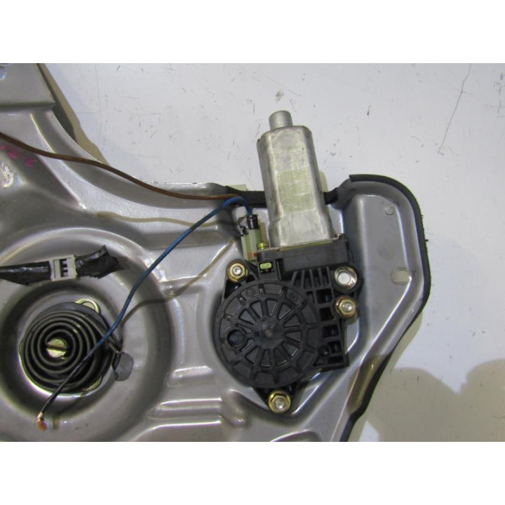 Leve vitre electrique avant gauche HYUNDAI TRAJET Photo n°5