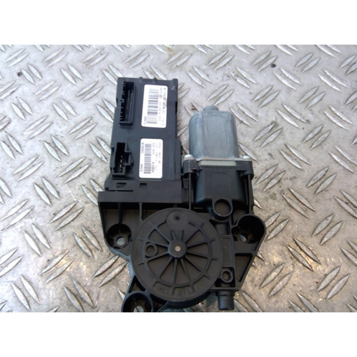 Leve vitre electrique avant gauche RENAULT MEGANE 3 Photo n°3
