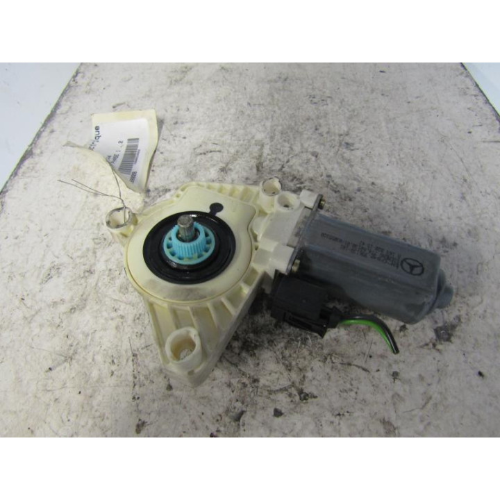 Leve vitre electrique avant gauche MERCEDES CLASSE B 245 Photo n°1