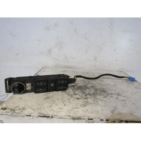 Interrupteur de leve vitre avant gauche MERCEDES CLASSE S 220