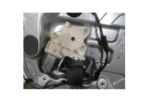 Leve vitre electrique arriere gauche FORD C-MAX 1 Photo n°2