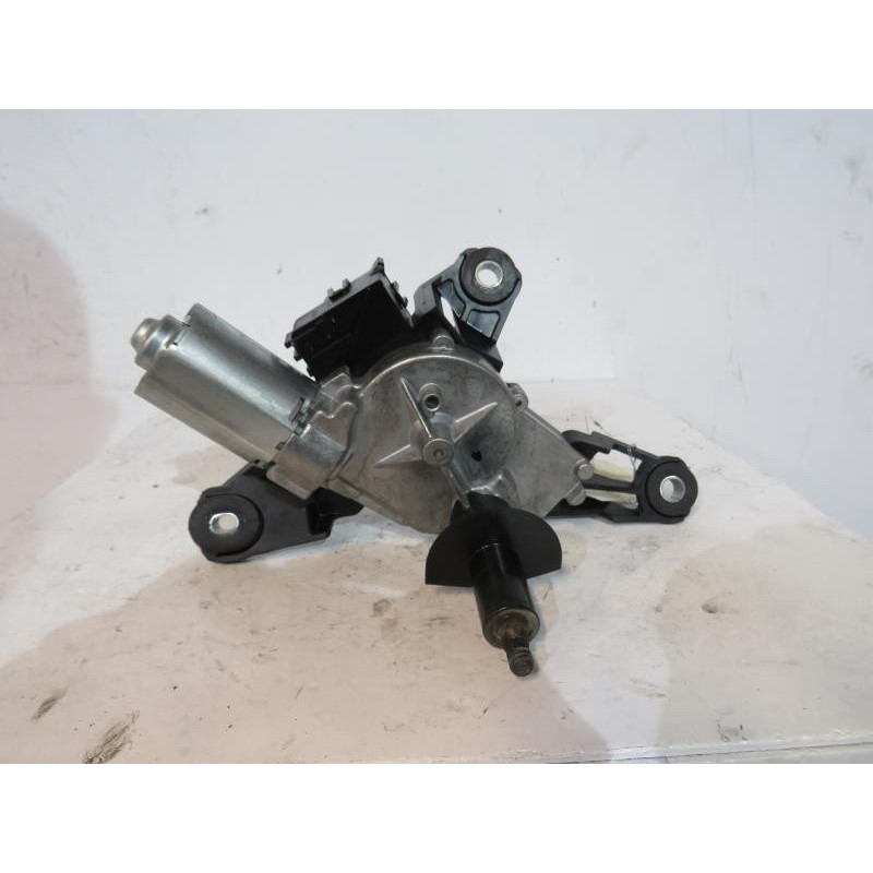 Moteur essuie glace arriere TOYOTA YARIS 2 Photo n°1