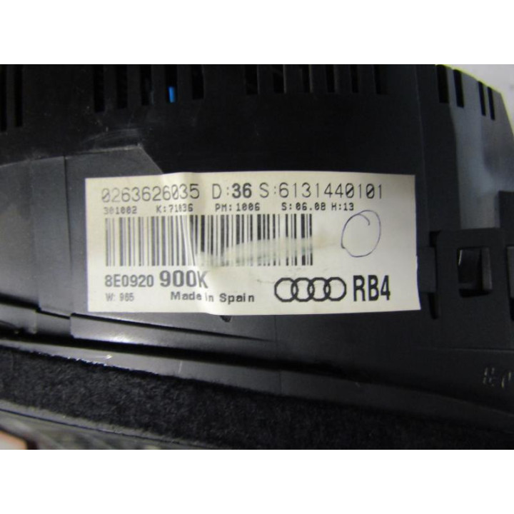 Compteur AUDI A4 2 Photo n°3