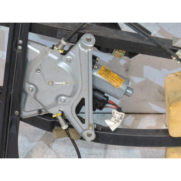 Leve vitre electrique avant gauche AUDI A4 1 Photo n°2