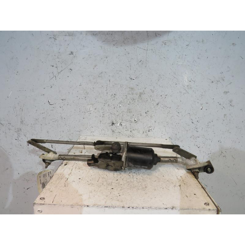 Moteur essuie glace avant TOYOTA COROLLA 10 Photo n°1