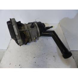 Pompe de direction PEUGEOT 308 1 SW Photo n°1