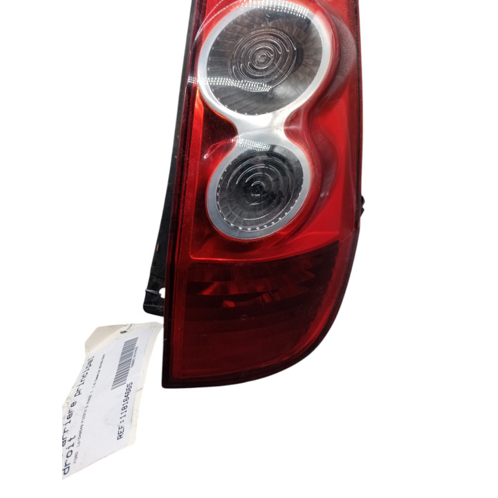 Feu arriere principal droit (feux) FORD FIESTA 5 Photo n°4