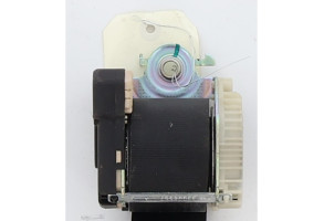 Ceinture arriere gauche RENAULT TWINGO 2 Photo n°6