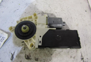 Moteur leve vitre avant droit RENAULT LAGUNA 3