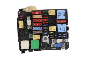 Boitier servitude moteur (BSM) CITROEN C4 PICASSO 2 Photo n°5