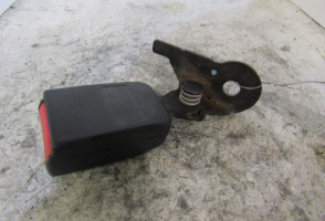 Attache ceinture arriere droit RENAULT LAGUNA 3