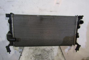 Radiateur eau RENAULT LAGUNA 3