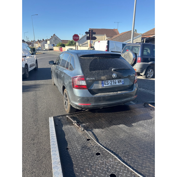 Pommeau de vitesses SKODA RAPID SPACEBACK Photo n°10