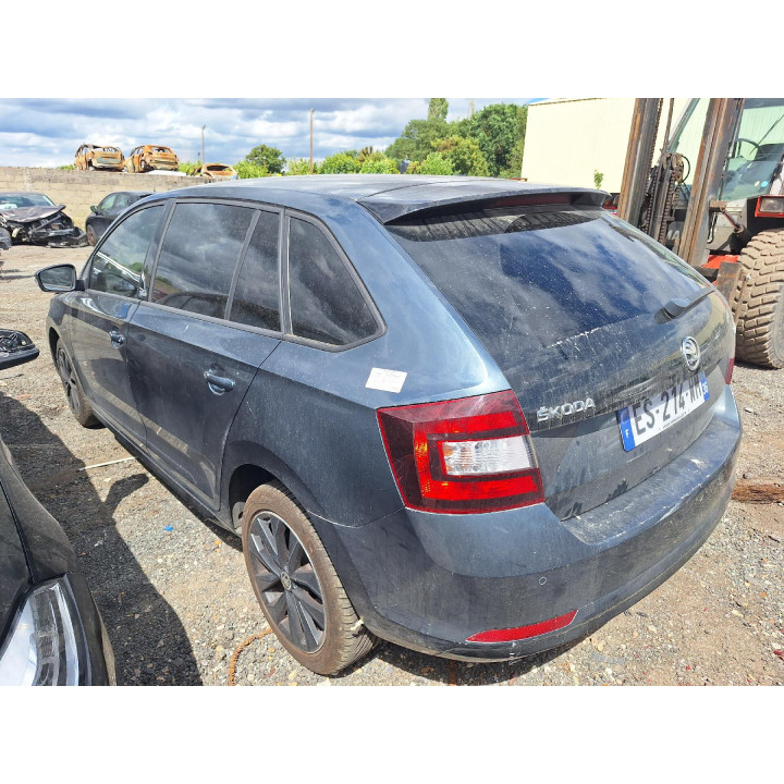 Pommeau de vitesses SKODA RAPID SPACEBACK Photo n°17
