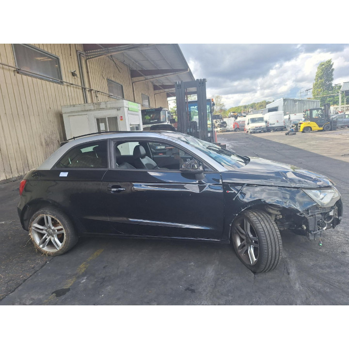 Pare soleil droit AUDI A1 1 Photo n°5