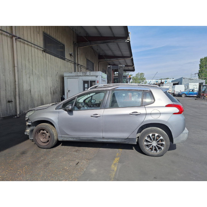 Feu de pare choc arriere droit PEUGEOT 2008 1 Photo n°16
