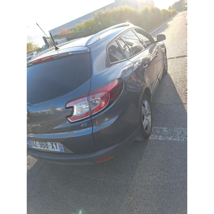 Feu diurne avant gauche RENAULT MEGANE 3 Photo n°10