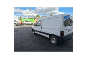 Pare choc avant CITROEN BERLINGO 1 Photo n°17
